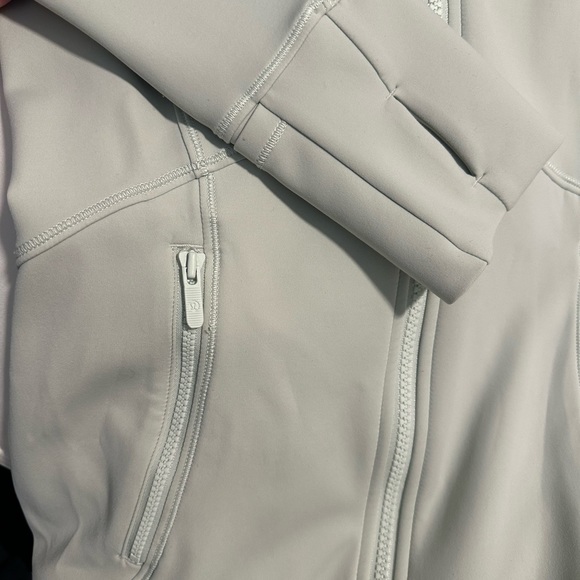 Lululemon light green hooded zip up - Picture 4 of 8